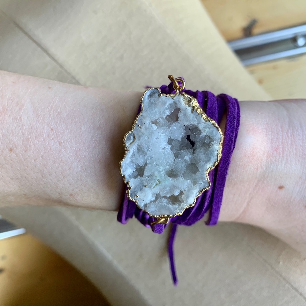 Multi-Way Bracelet + Necklace Purple Suede + White Druzy Stone - Picture 6 of 9